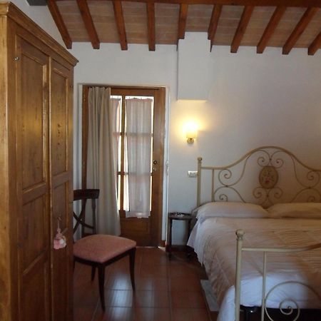Fullino Nero Rta - Residenza Turistico Alberghiera Siena Dış mekan fotoğraf