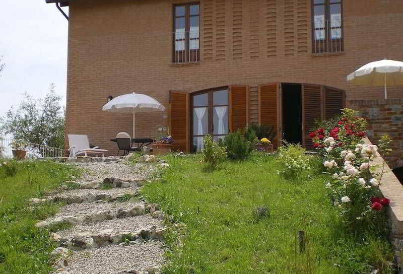 Fullino Nero Rta - Residenza Turistico Alberghiera Siena Dış mekan fotoğraf