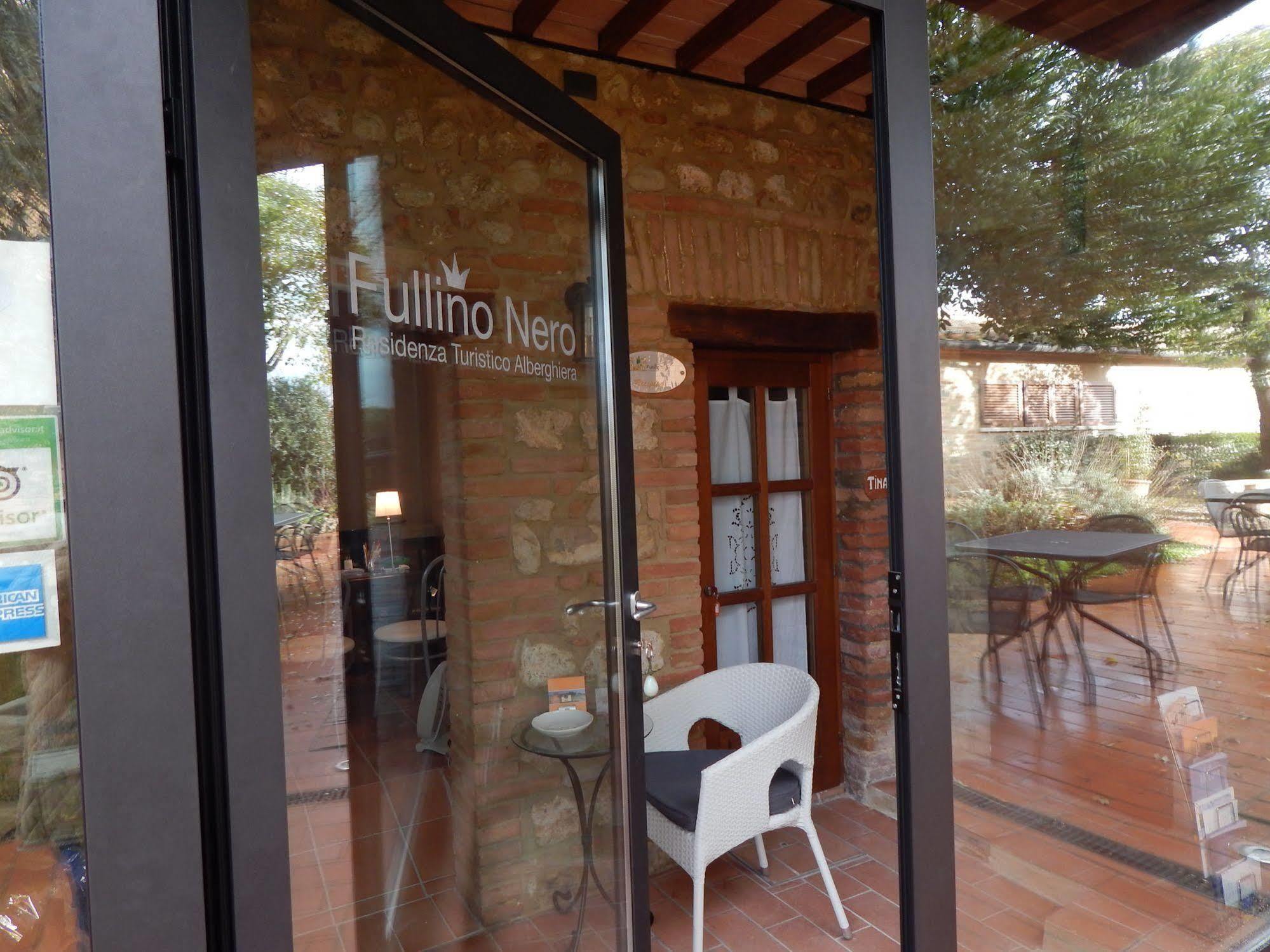 Fullino Nero Rta - Residenza Turistico Alberghiera Siena Dış mekan fotoğraf