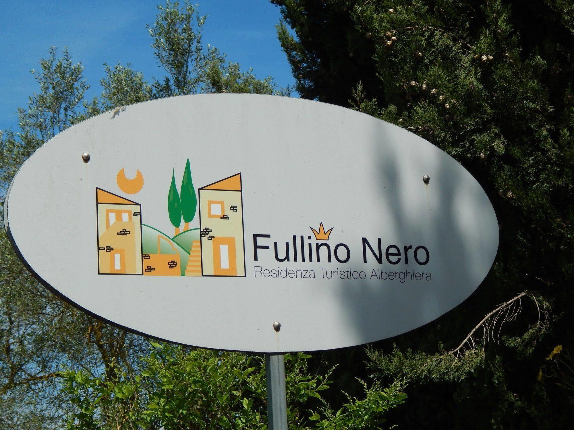 Fullino Nero Rta - Residenza Turistico Alberghiera Siena Dış mekan fotoğraf
